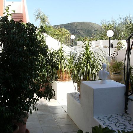 Villa Vista Mare Mela Lipari  Exteriér fotografie