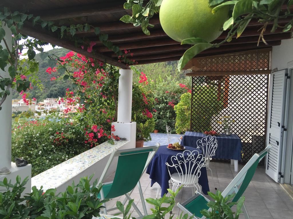 Villa Vista Mare Mela Lipari  Exteriér fotografie
