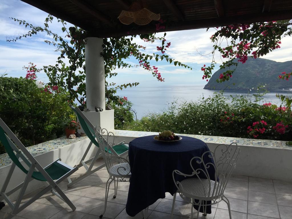 Villa Vista Mare Mela Lipari  Exteriér fotografie