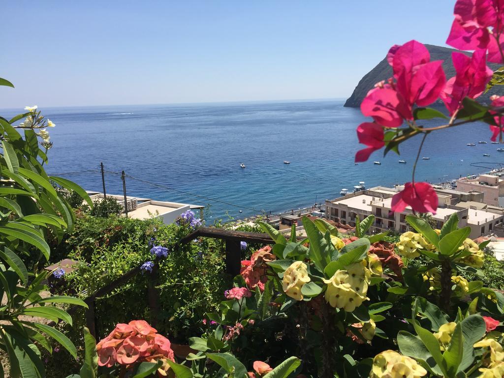 Villa Vista Mare Mela Lipari  Exteriér fotografie
