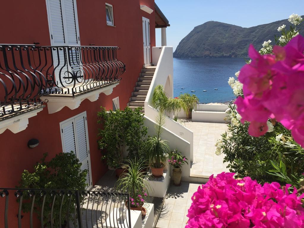 Villa Vista Mare Mela Lipari  Exteriér fotografie