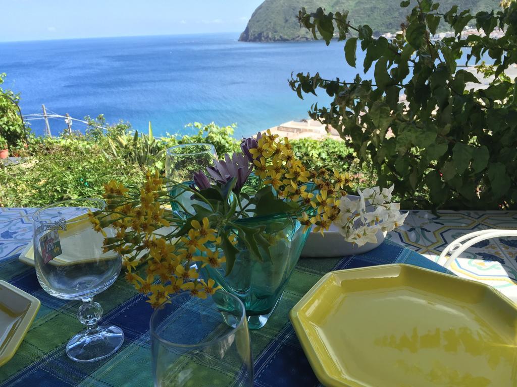 Villa Vista Mare Mela Lipari  Exteriér fotografie