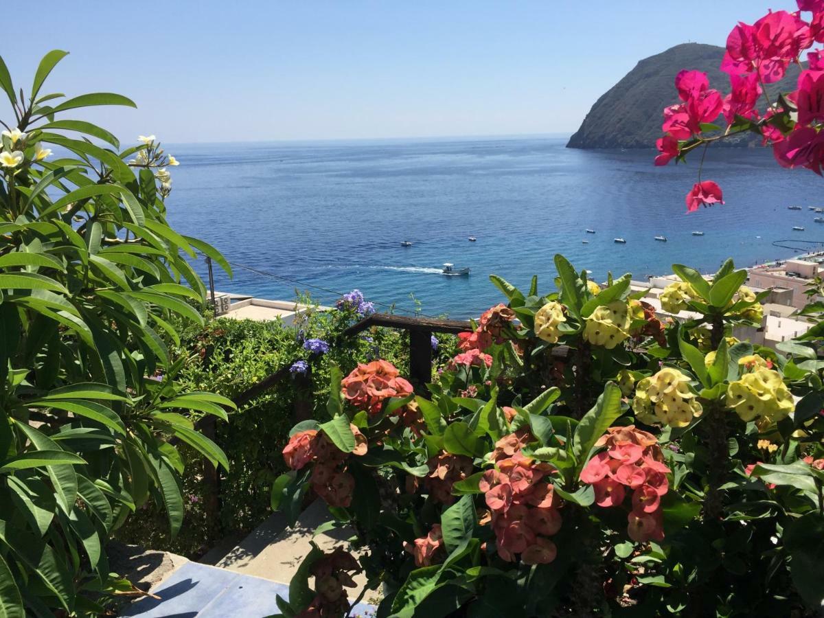 Villa Vista Mare Mela Lipari  Exteriér fotografie