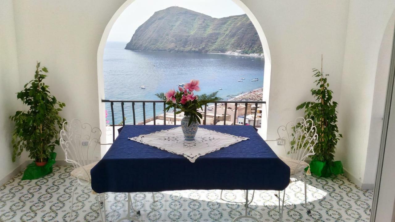 Villa Vista Mare Mela Lipari  Exteriér fotografie