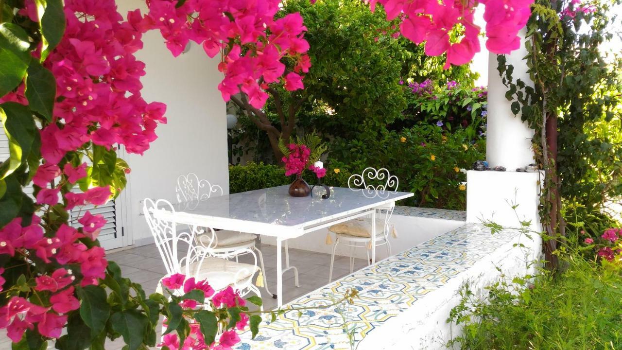 Villa Vista Mare Mela Lipari  Exteriér fotografie