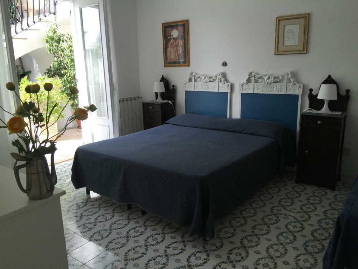 Villa Vista Mare Mela Lipari  Exteriér fotografie