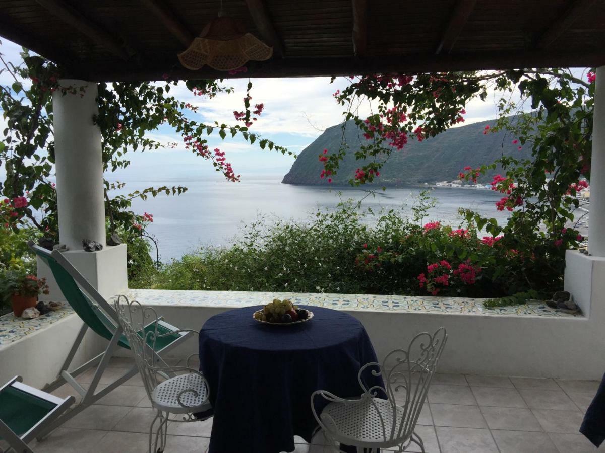 Villa Vista Mare Mela Lipari  Exteriér fotografie